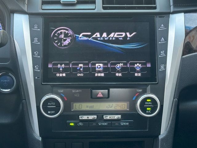 TOYOTA豐田 CAMRY HYBRID  第9張相片