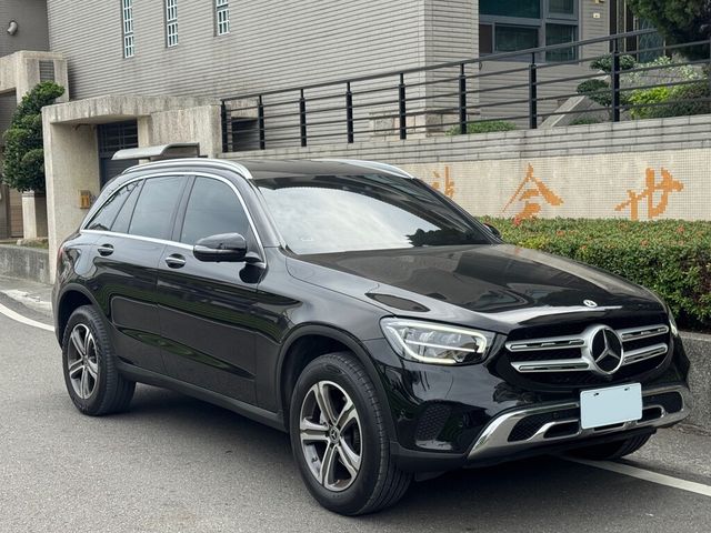 M-BENZ賓士 GLC200  第3張相片