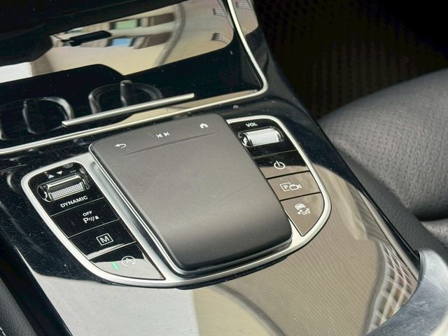 M-BENZ賓士 GLC200  第4張相片