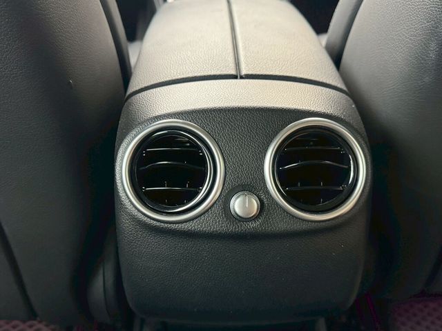 M-BENZ賓士 GLC200  第11張相片