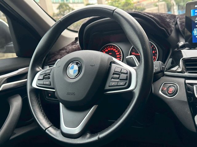BMW寶馬 X1  第4張相片