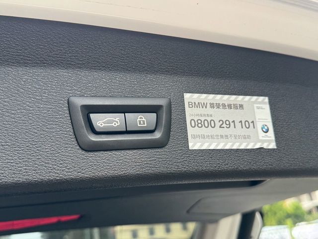 BMW寶馬 X1  第12張相片