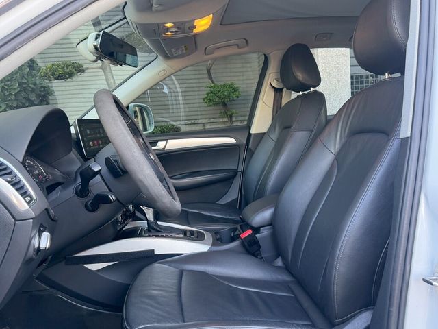 AUDI奧迪 Q5  第10張相片