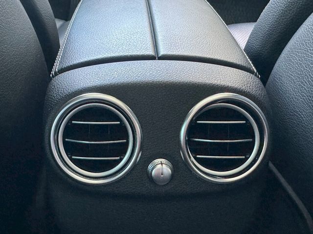 M-BENZ賓士 C300  第9張相片