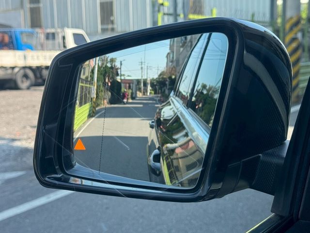 M-BENZ賓士 GLE350D  第3張相片