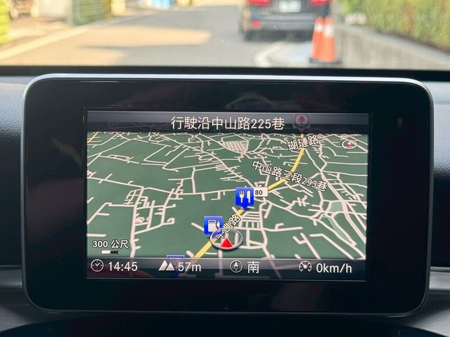 M-BENZ賓士 GLC250  第7張相片