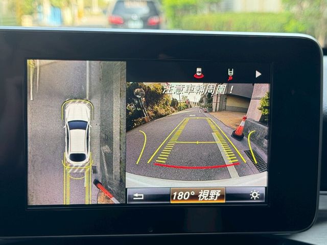 M-BENZ賓士 GLC250  第8張相片