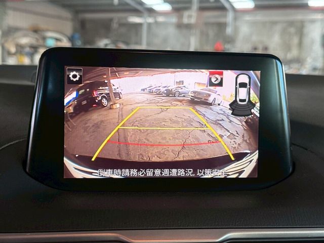 MAZDA馬自達 MAZDA 3  第8張相片