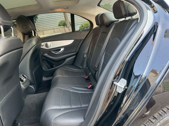 M-BENZ賓士 C300  第11張相片