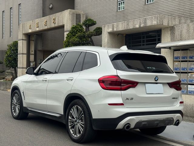 BMW寶馬 X3  第17張相片