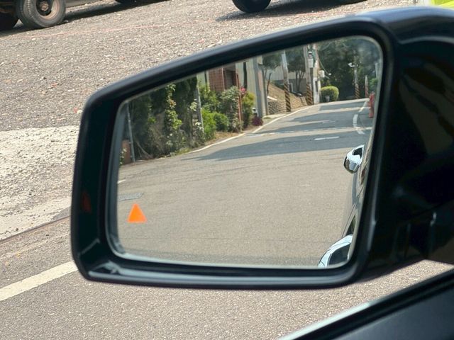 M-BENZ賓士 E350  第4張相片