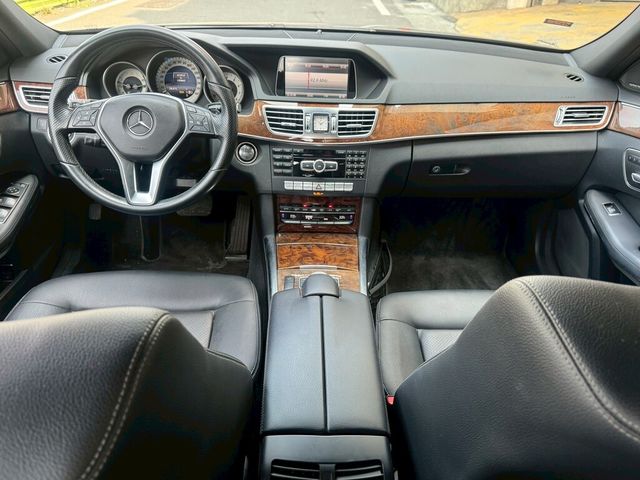 M-BENZ賓士 E350  第13張相片