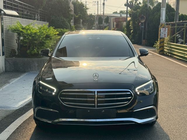 M-BENZ賓士 E300  第2張相片
