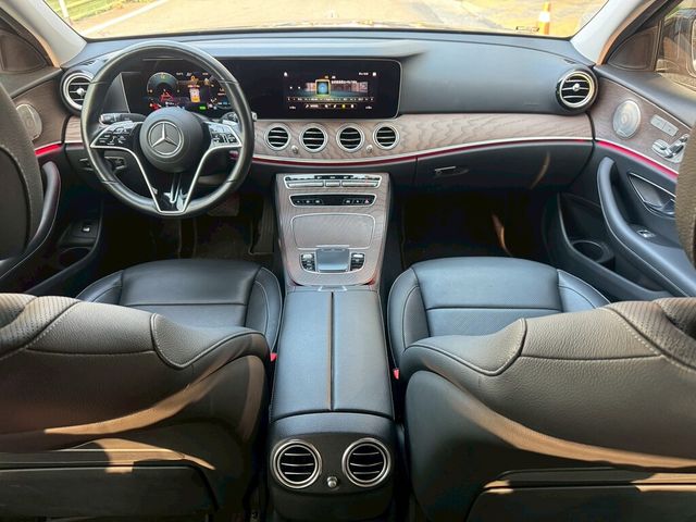 M-BENZ賓士 E300  第15張相片