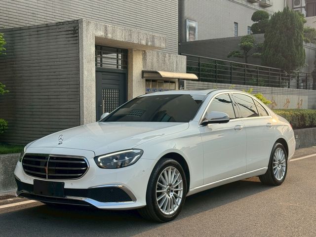 M-BENZ賓士 E300  第1張相片