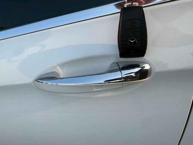 M-BENZ賓士 E300  第3張相片