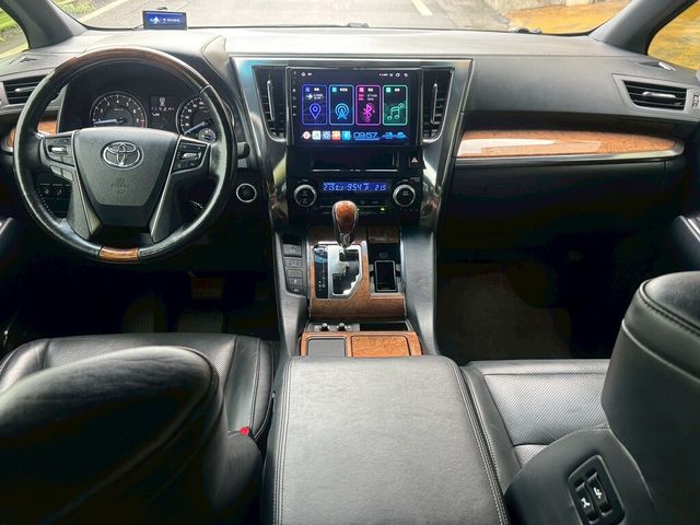 TOYOTA豐田 ALPHARD  第17張相片