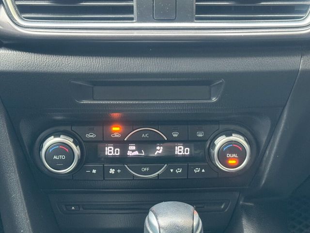 MAZDA馬自達 MAZDA 3  第10張相片