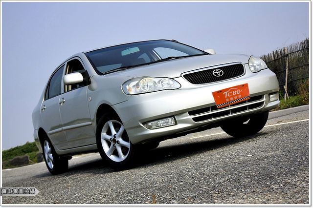 2002年 TOYOTA ALTIS 香檳銀 1.6 米內裝 可貸款 代步車  第1張相片