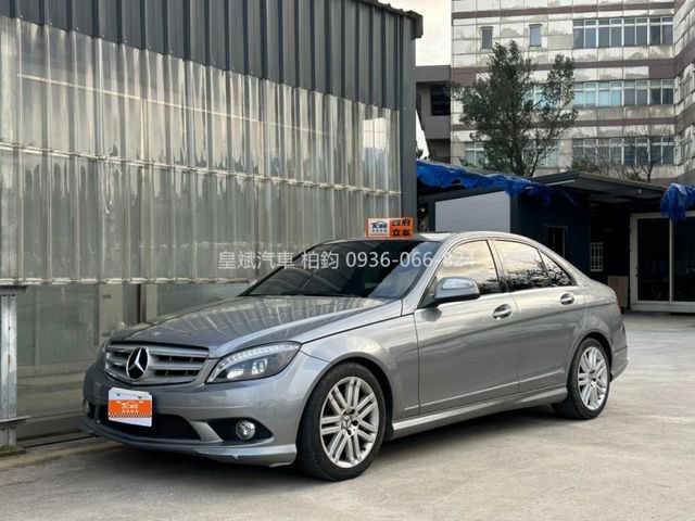 Mercedes-Benz/賓士 C300  第4張相片