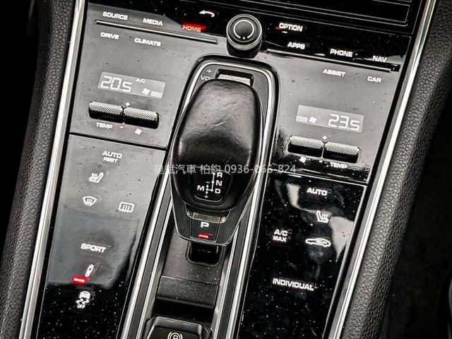 Porsche保時捷 Panamera  第16張相片