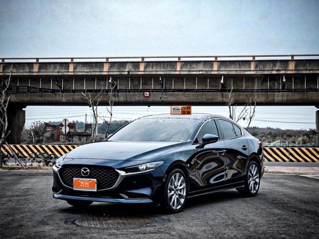 Mazda Mazda3  第4張相片