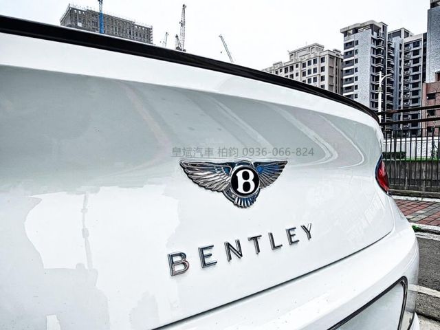 Bentley  Continental GT  第12張相片
