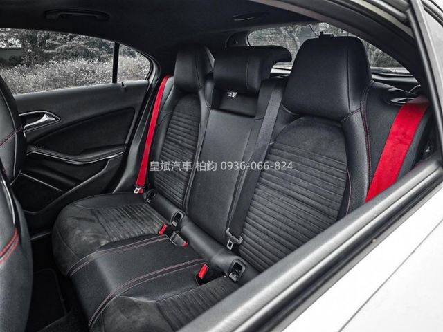 Mercedes-Benz/賓士 A-CLASS  第14張相片