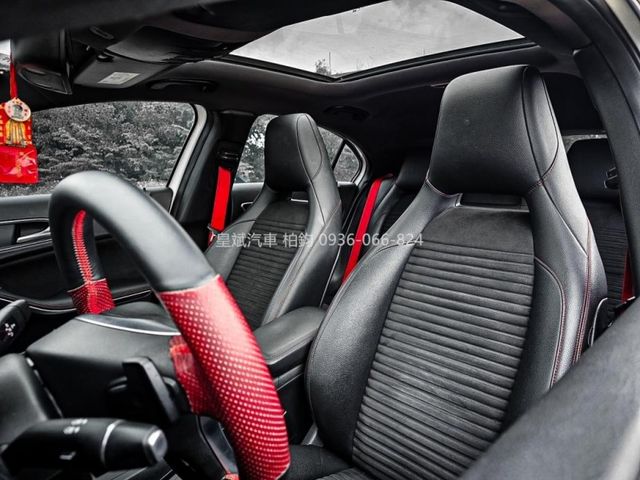 Mercedes-Benz/賓士 A-CLASS  第16張相片