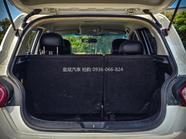 Nissan Tiida  第3張相片