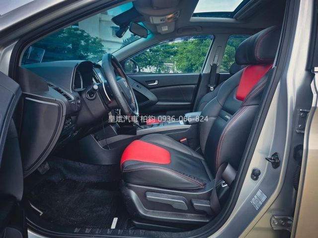 Luxgen U6 Turbo  第8張相片