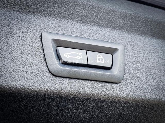BMW/ 寶馬 118i 運動版  第2張相片