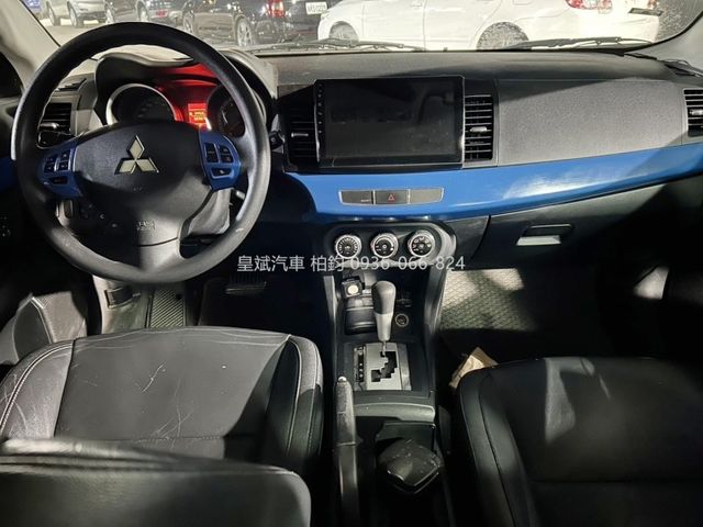 Mitsubishi Grand Lancer  第1張相片