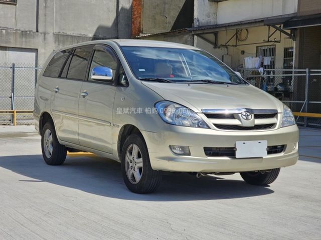 Toyota Innova  第5張相片