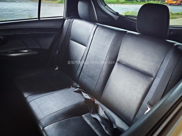 Toyota Yaris  第1張相片