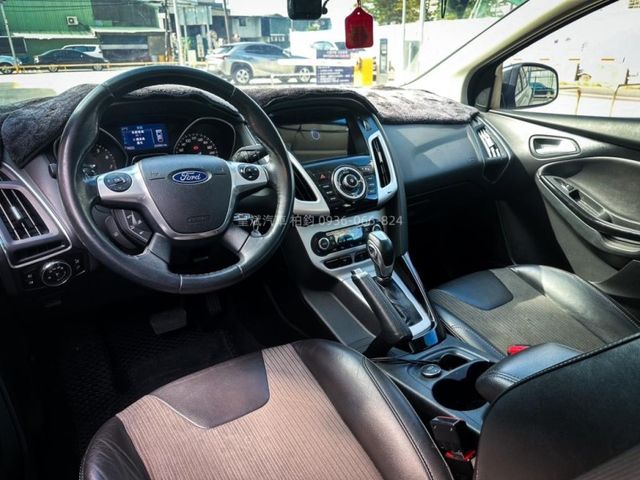Ford/福特 Focus  第9張相片