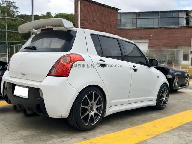 Suzuki SWIFT  第9張相片