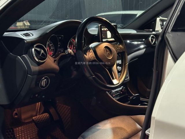Mercedes-Benz/賓士 CLK-CLASS  第7張相片