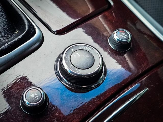 Infiniti M37  第3張相片