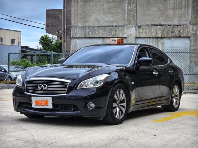 Infiniti M37  第4張相片
