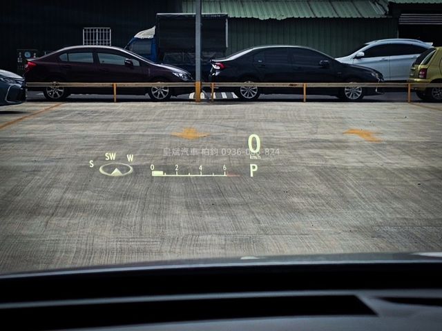 Lexus RX  第18張相片