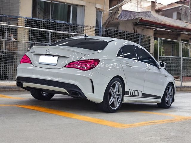 Mercedes-Benz/賓士 CLA250  第3張相片