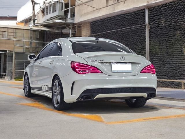 Mercedes-Benz/賓士 CLA250  第4張相片