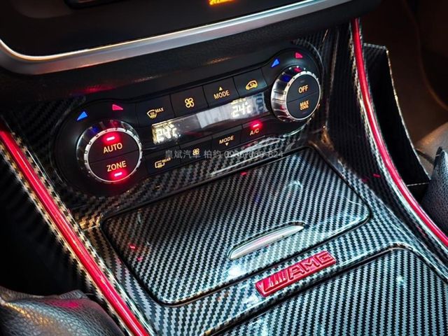Mercedes-Benz/賓士 CLA250  第9張相片