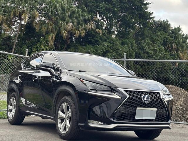 Lexus NX  第2張相片