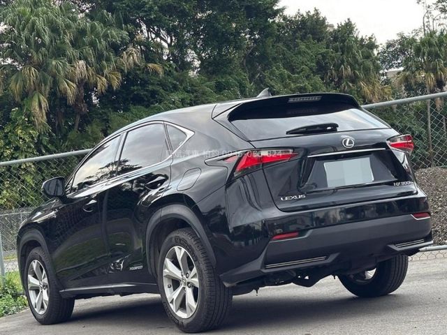 Lexus NX  第3張相片