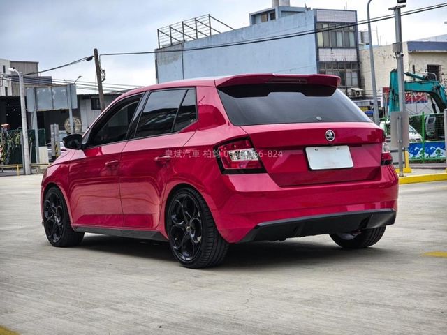Skoda Fabia  第4張相片