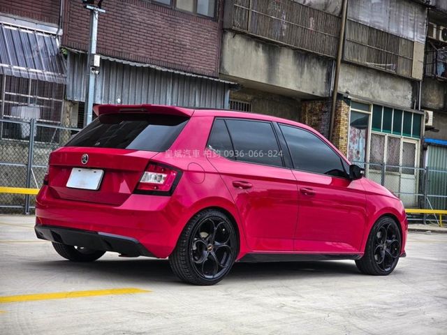 Skoda Fabia  第5張相片