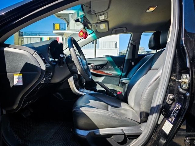 Toyota ALTIS  第7張相片