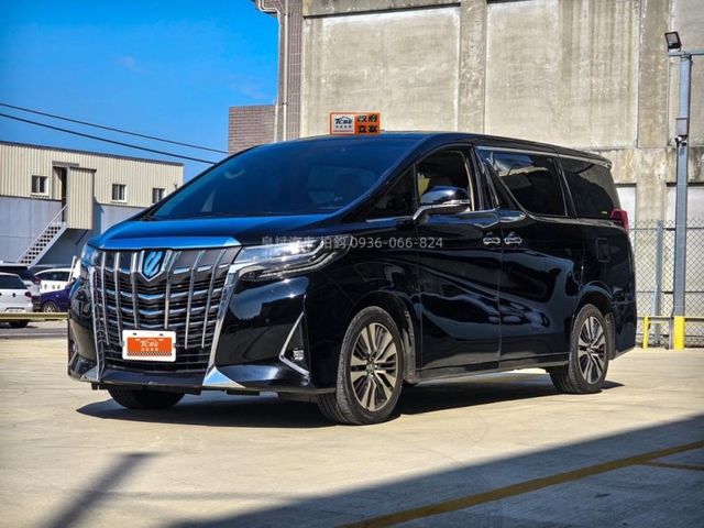 Toyota ALPHARD  第1張相片